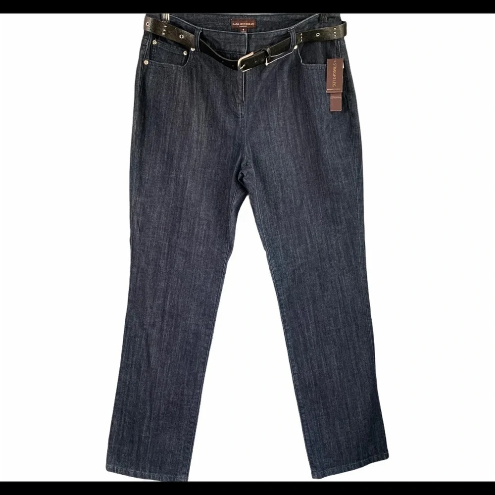 Dana Buchman Belted Straight Leg Jeans **NEW
